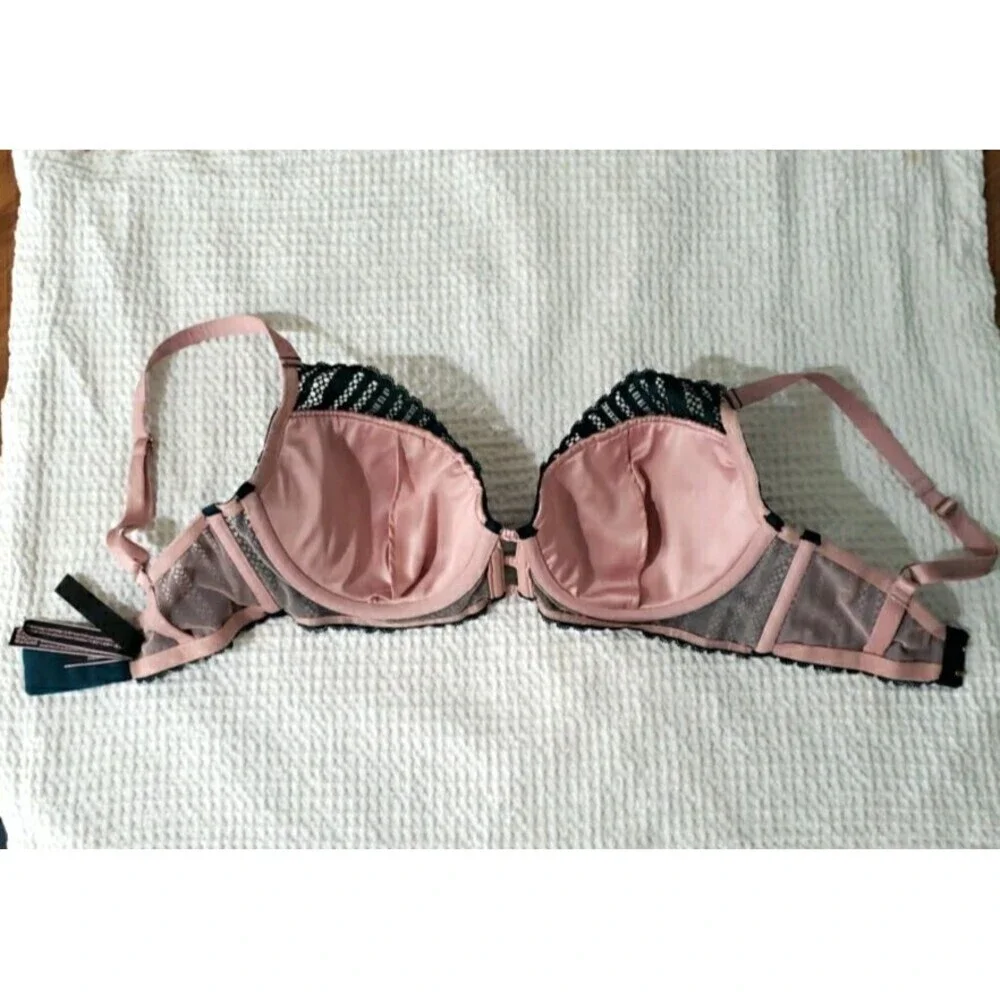 Victoria Secret Underwire Padded Plunge Bra Green Beige Lace Size 32DD